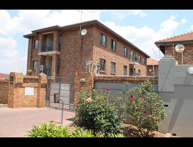 3 BEDROOM APARTMENT FOR SALE IN EASTLEIGH